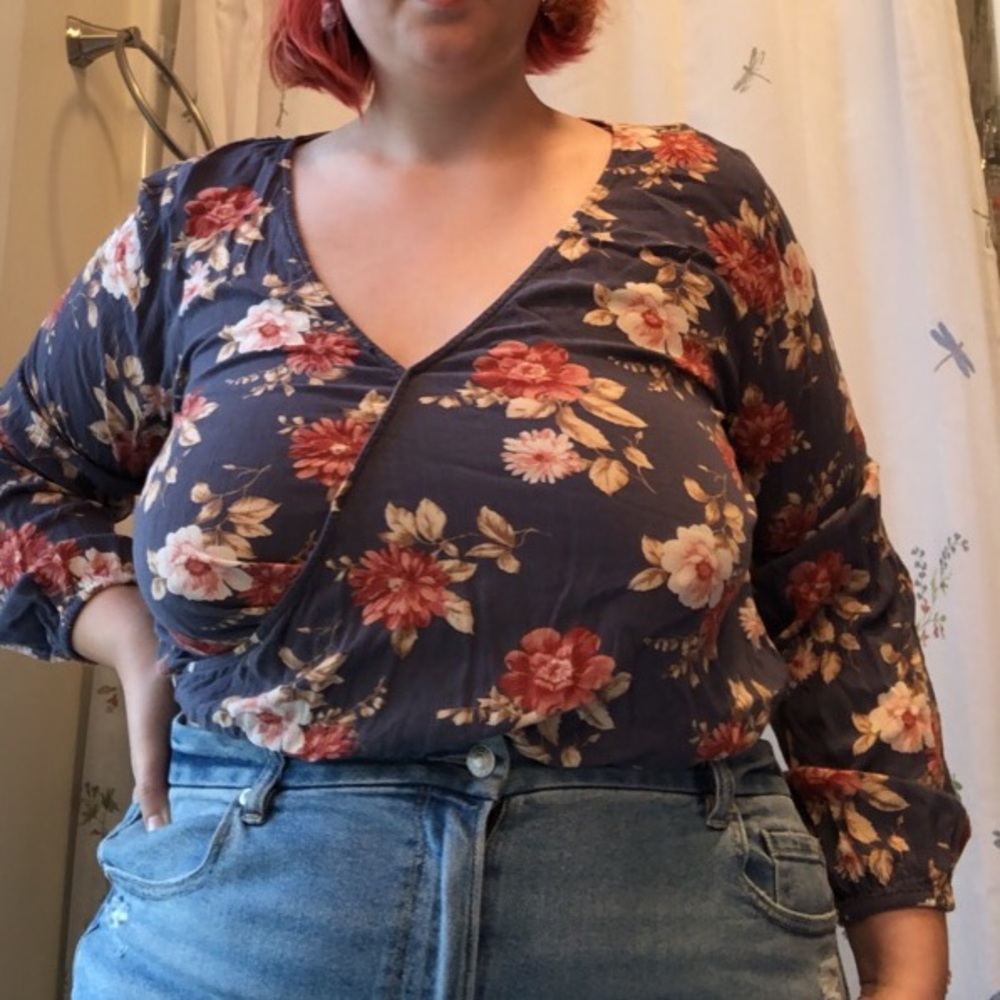 blue & pink floral long sleeve crop top